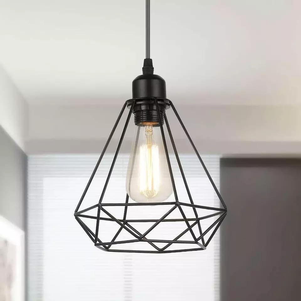 lampadario a sospensione  lampada a sospensione moderna  lampadario industriale  lampadario geometrico  lampadario design moderno  lampada a sospensione in metallo facile da installare  struttura in metallo resistente  design elegante e moderno  lampada regolabile in altezza  perfetta per interni contemporanei
