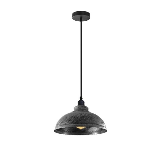 Retro Pendelleuchte mit elegantem Design für den Essbereich.