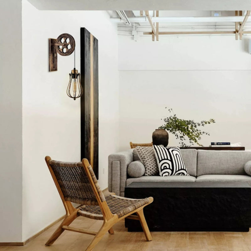 Schlafzimmerlampe im Industrie-Look aus Holz und Metall