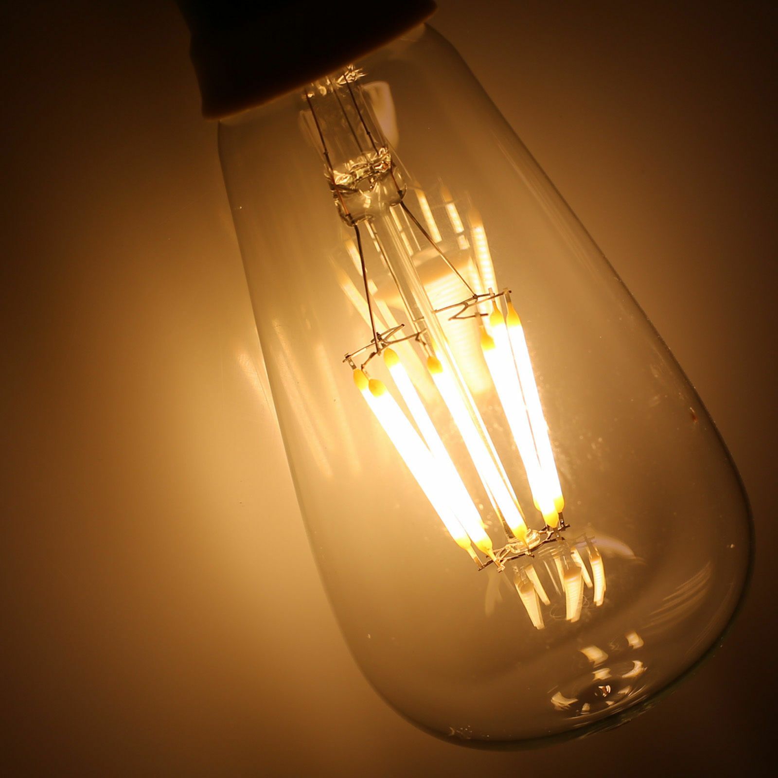 ST64-E27-8W-Lampe