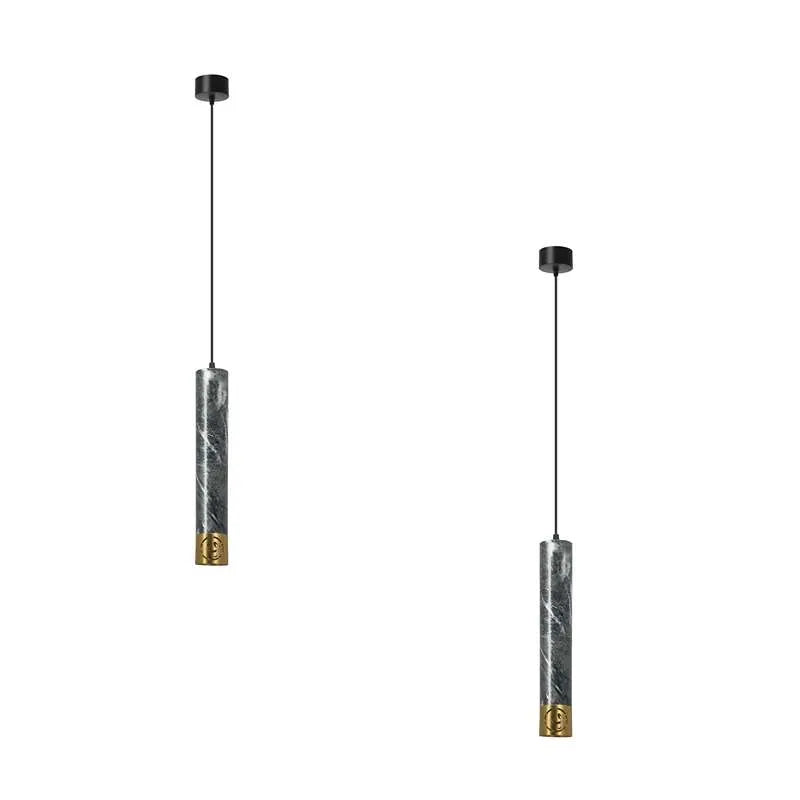 Esszimmerleuchten an der Decke über dem Tisch