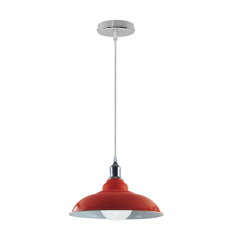 Hängelampe mit klarem Kabel und Metallschirm