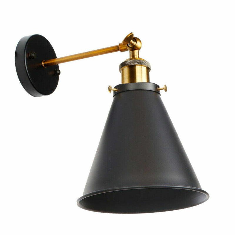 Industrial Design aus Metall und Messing