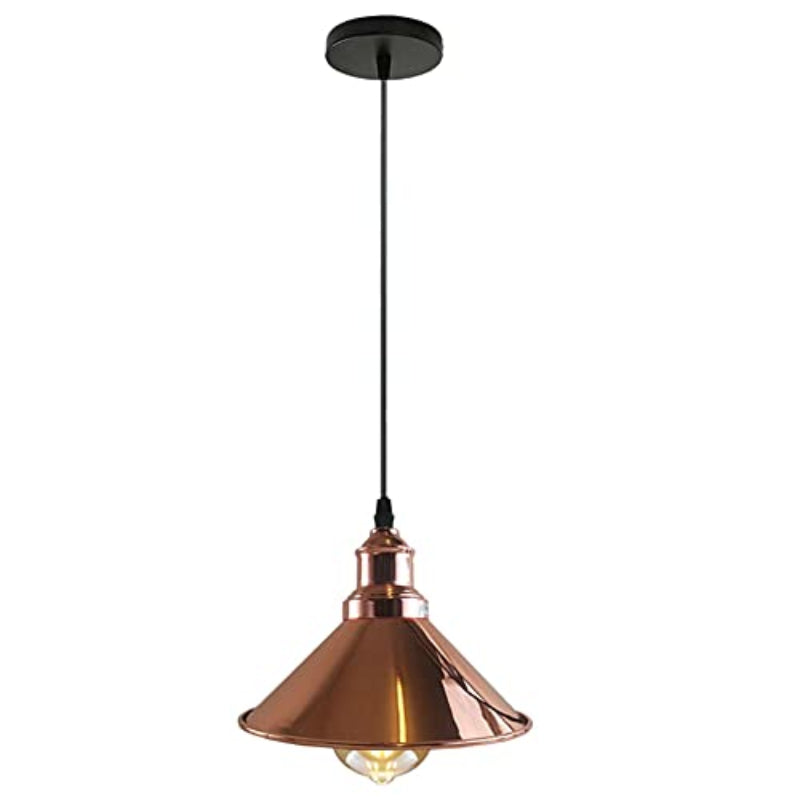 Pendelleuchte im Industriedesign nebeneinander