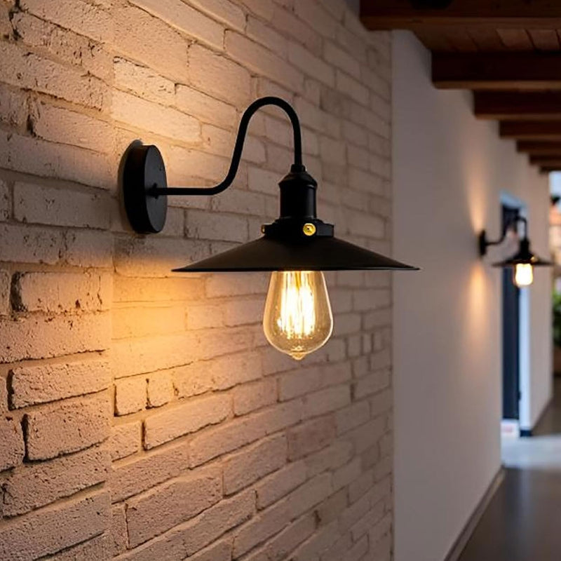 Vintage Wandlampe im Industrie-Stil für Gastronomie