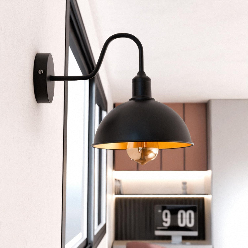 Wandleuchte Schwarz Gold innen E27