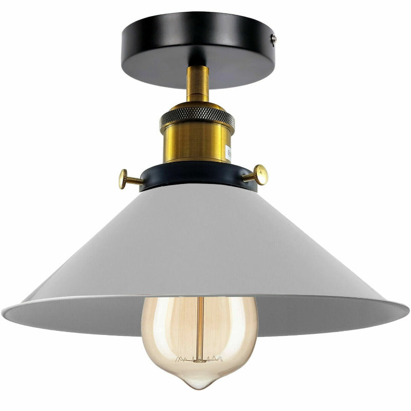 Weiße Deckenlampe im Industrie-Stil für den Flur oder Eingangsbereich