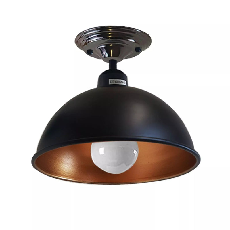 Flurbeleuchtung mit Schwarz-Gold-Design – stilvoll & modern