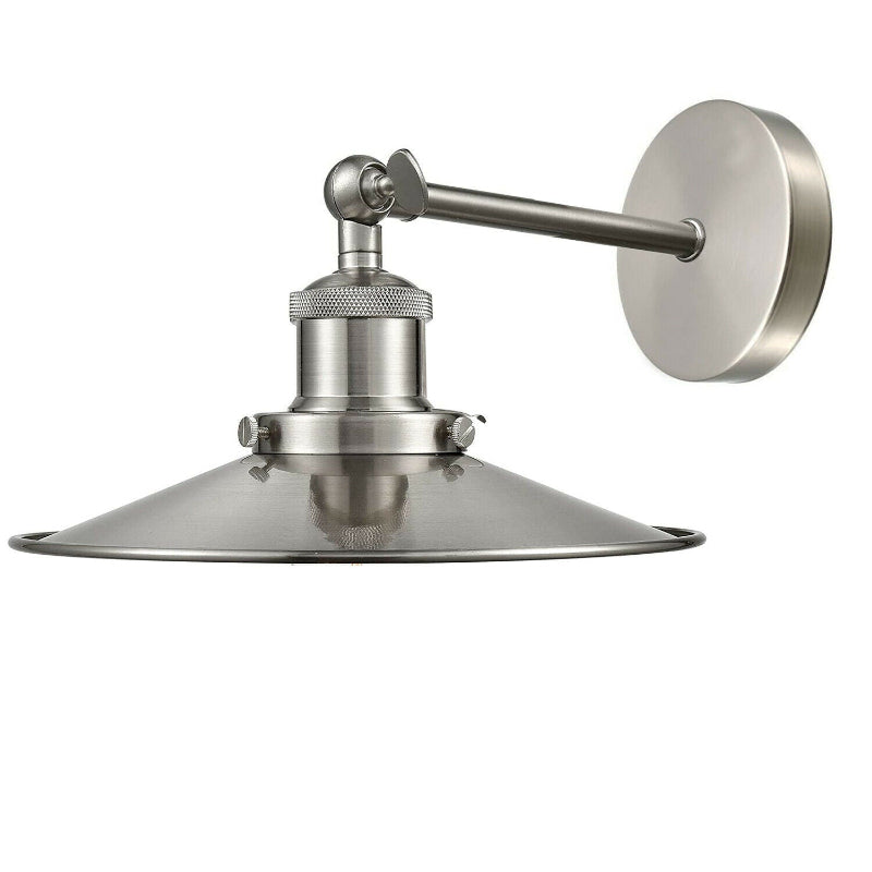 kleine wandlampe mit flachem schirm 22cm durchmesser