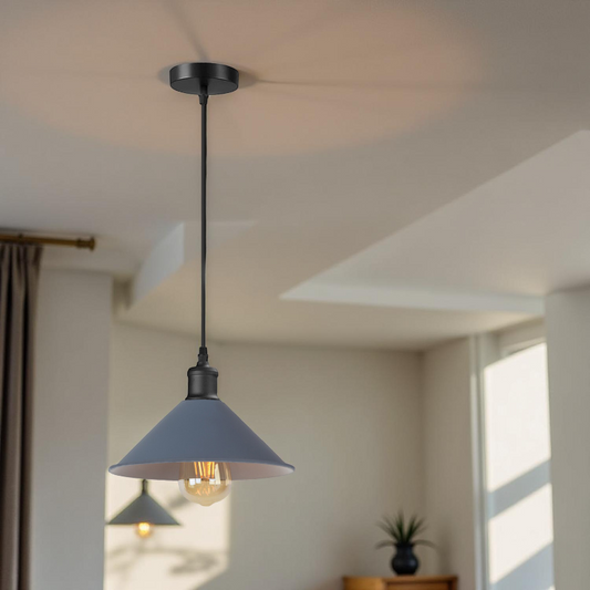 Graue Pendelleuchte mit E27 Fassung und 22 cm Durchmesser