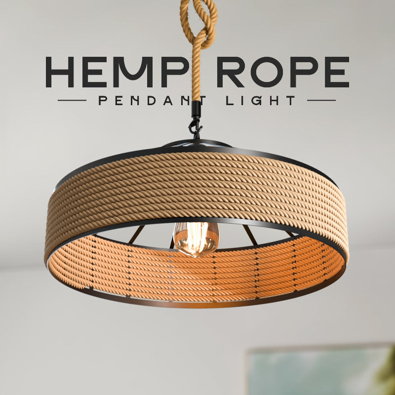  Schwarze Pendelleuchte aus Eisen und Hanfseil – rustikales Design für Wohnzimmer oder Esszimmer.