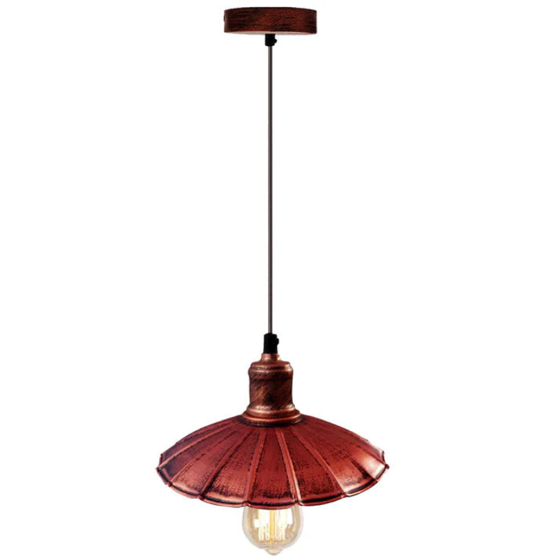 Vintage Pendelleuchte in Rustikal-Rot mit E27-Fassung – dekorativ und funktional zugleich