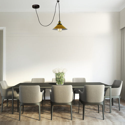 große geflochtene Spinnen-Pendelleuchte|gelbe Schirme~1884